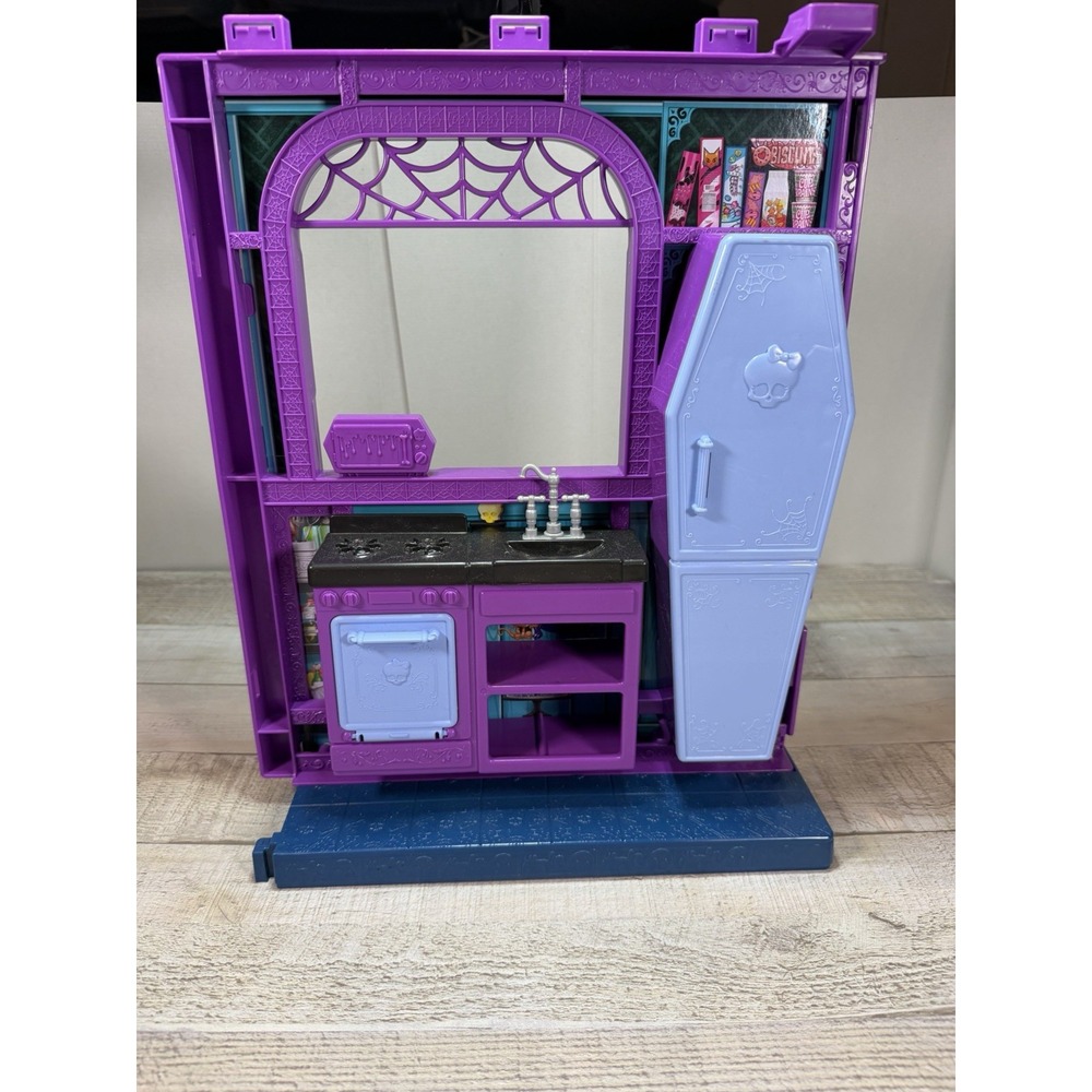Monster High Boo-Tique Spooky Hotel Dollhouse Kitchen Replacement Part
